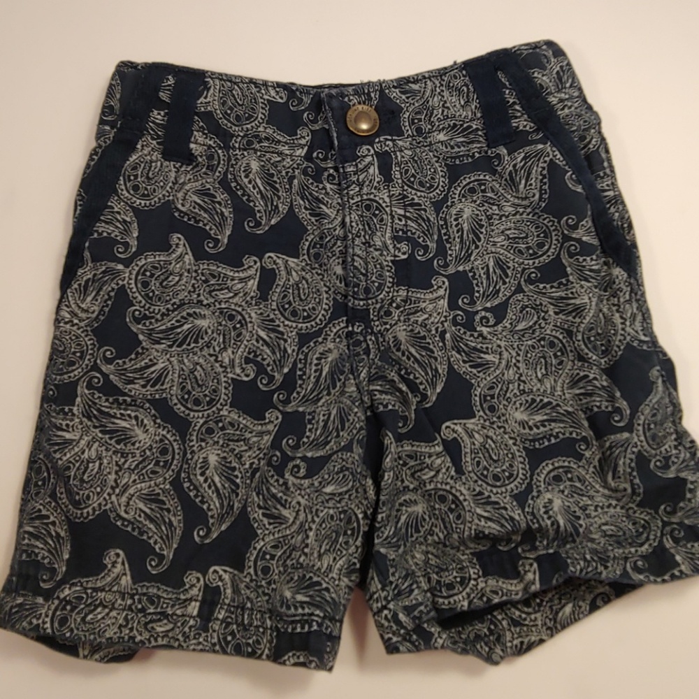 💥3 for $15💥OshKosh B'gosh toddler boys 2T shorts